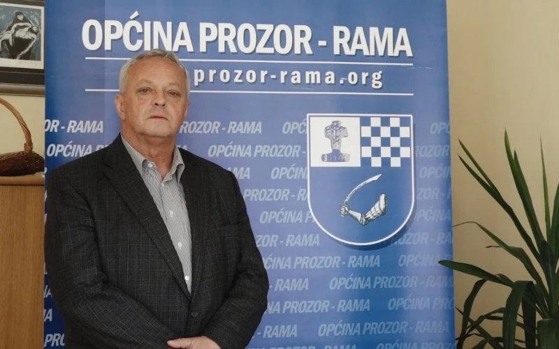 Prozor-Rama: Izdvojeno 110.000 KM za umjetničke slike, više ugovora s istim umjetnikom