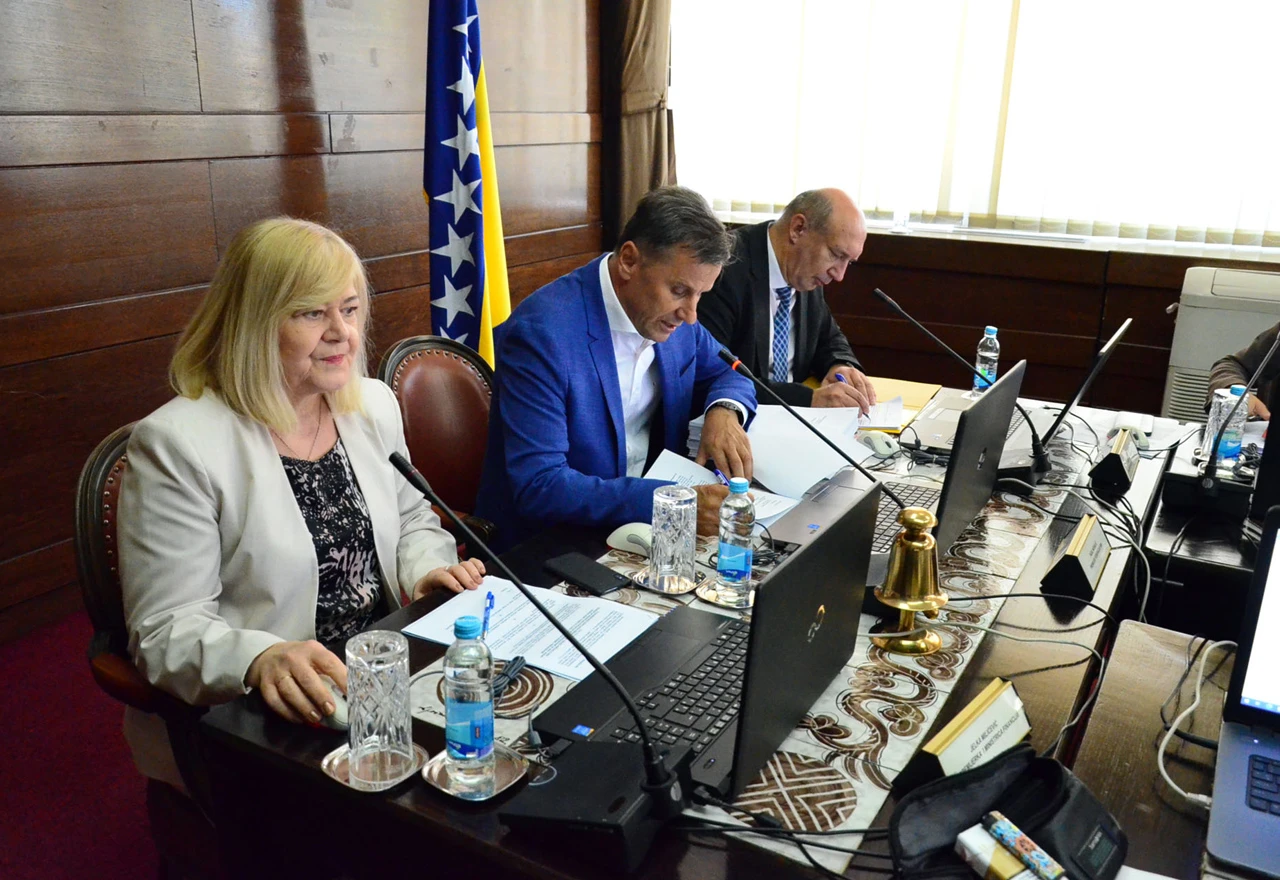 Vlada FBiH o koroni: Županije moraju pratiti stanje i donositi mjere