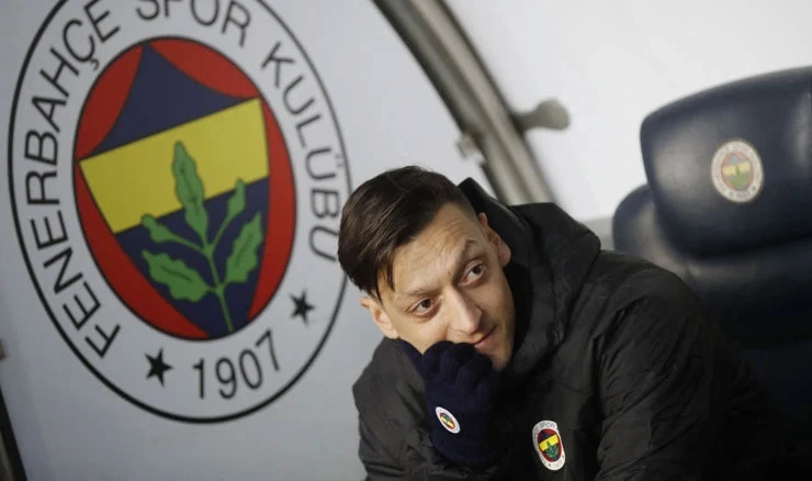 Ozil napušta Fenerbahče