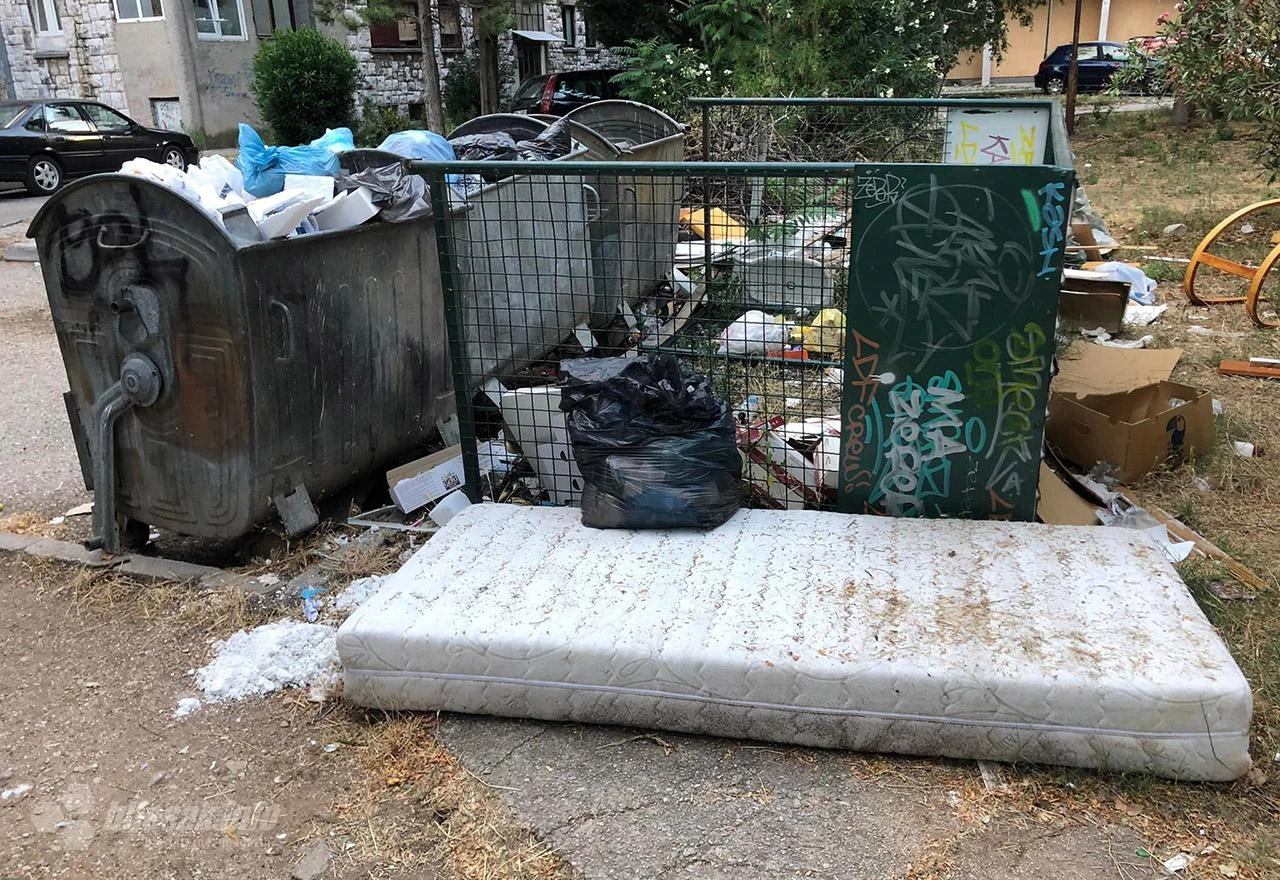Mostar: Građani se žale, građani bacaju, poduzeća se ''češljaju''