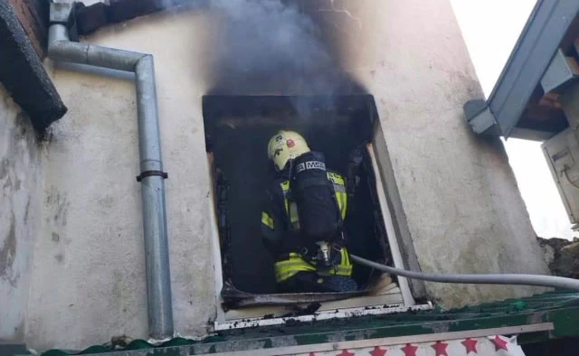 U Mostaru gorjela kuća 
