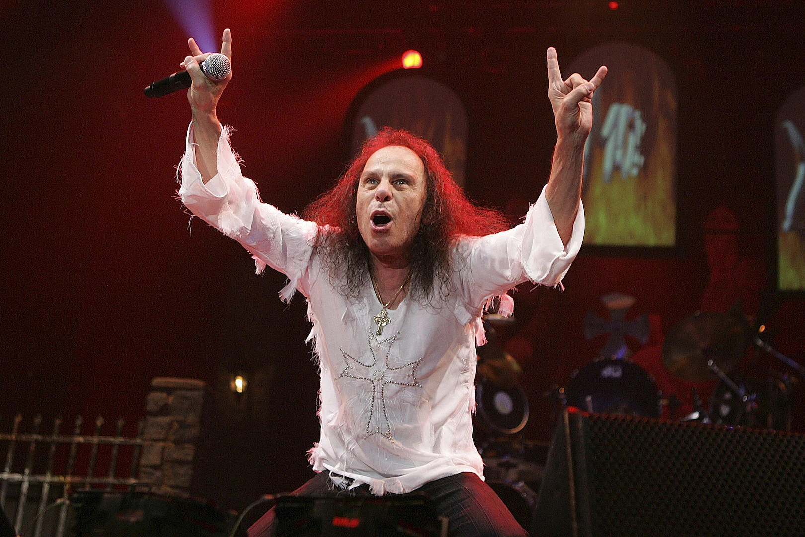 Podario je rock glazbi znak rogova, pjevao u Rainbowu i Black Sabbathu...
