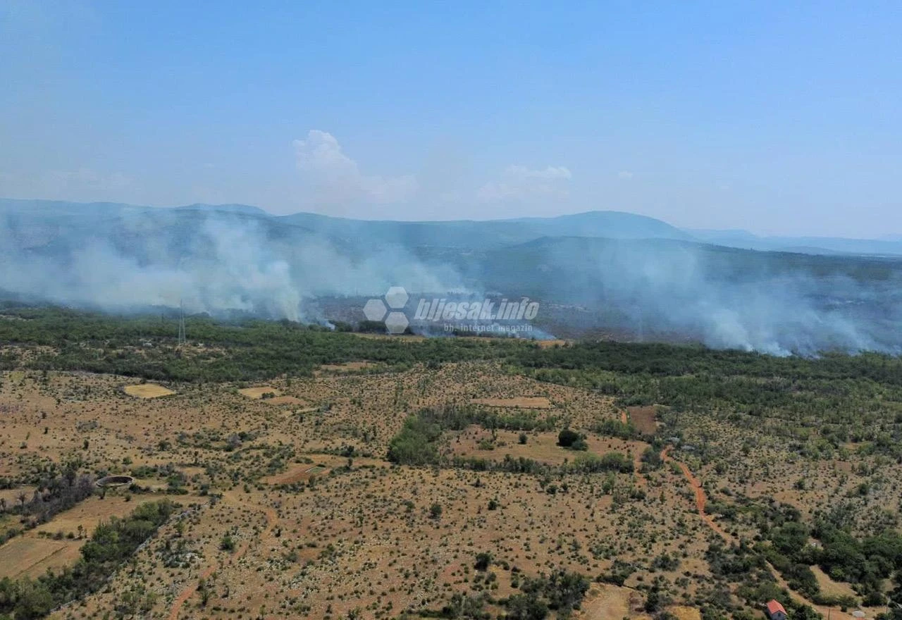 Na Gubavici i dalje gori: Aktivni požari na dvije lokacije