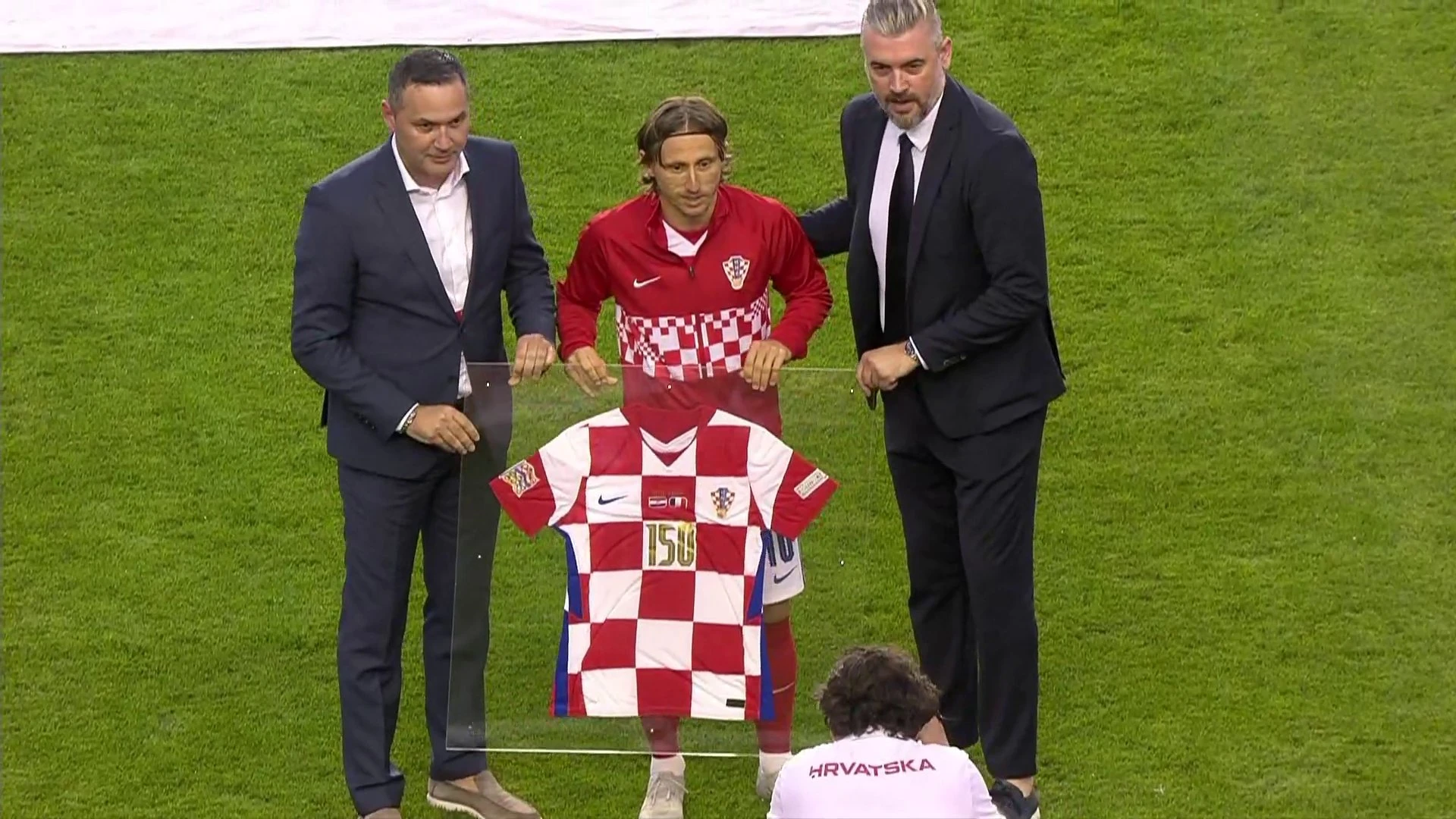Luka Modrić konačno je dobio svoju pjesmu