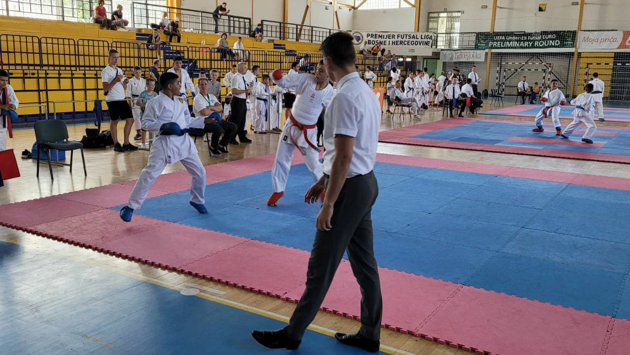 U Mostaru je održan memorijalni karate turnir u znak sjećanja na Harisa Čamparu