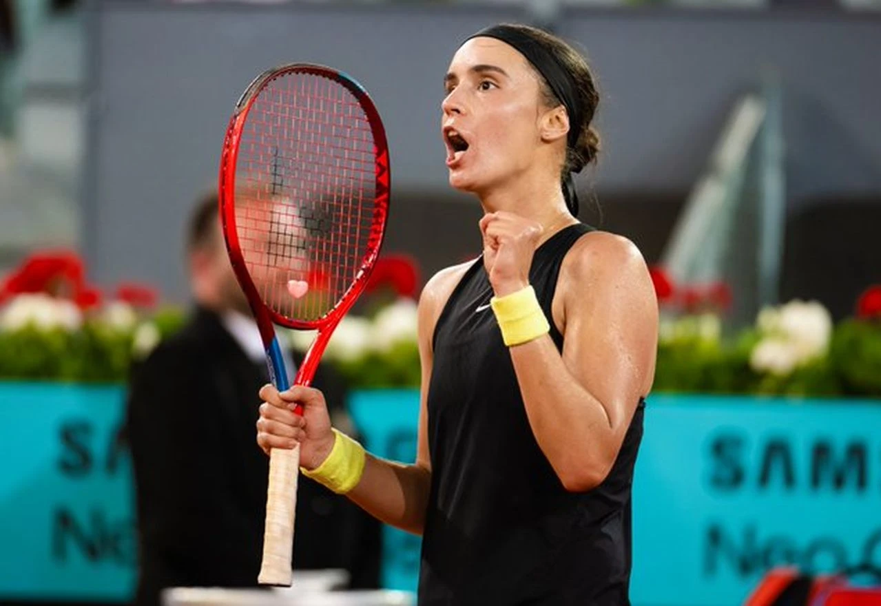 Kalinina: Zarađujem na Wimbledonu kako bi obnovila dom roditeljima