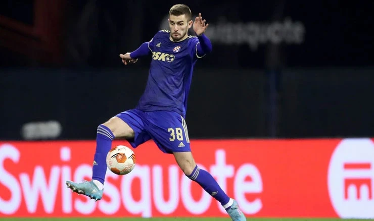 Dinamo i Wolfsburg se dogovorili oko Franjića