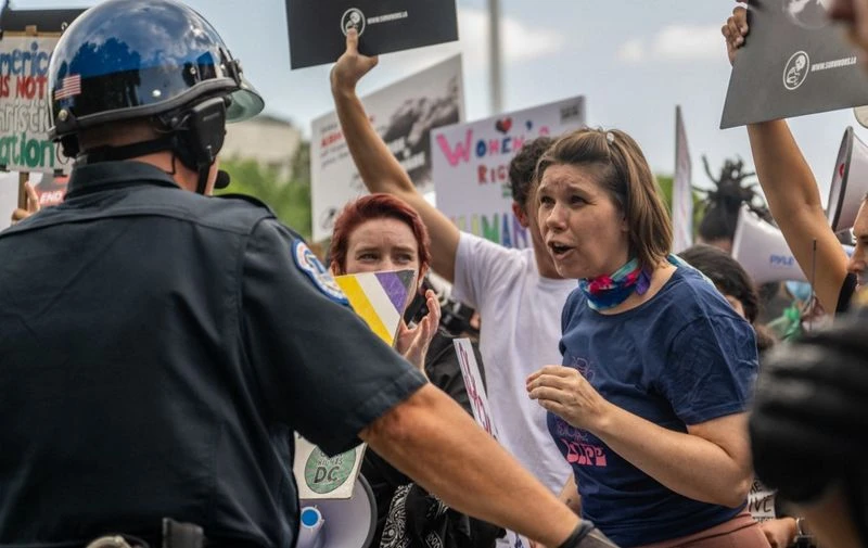 SAD: Milijuni žena gube pravo na pobačaj