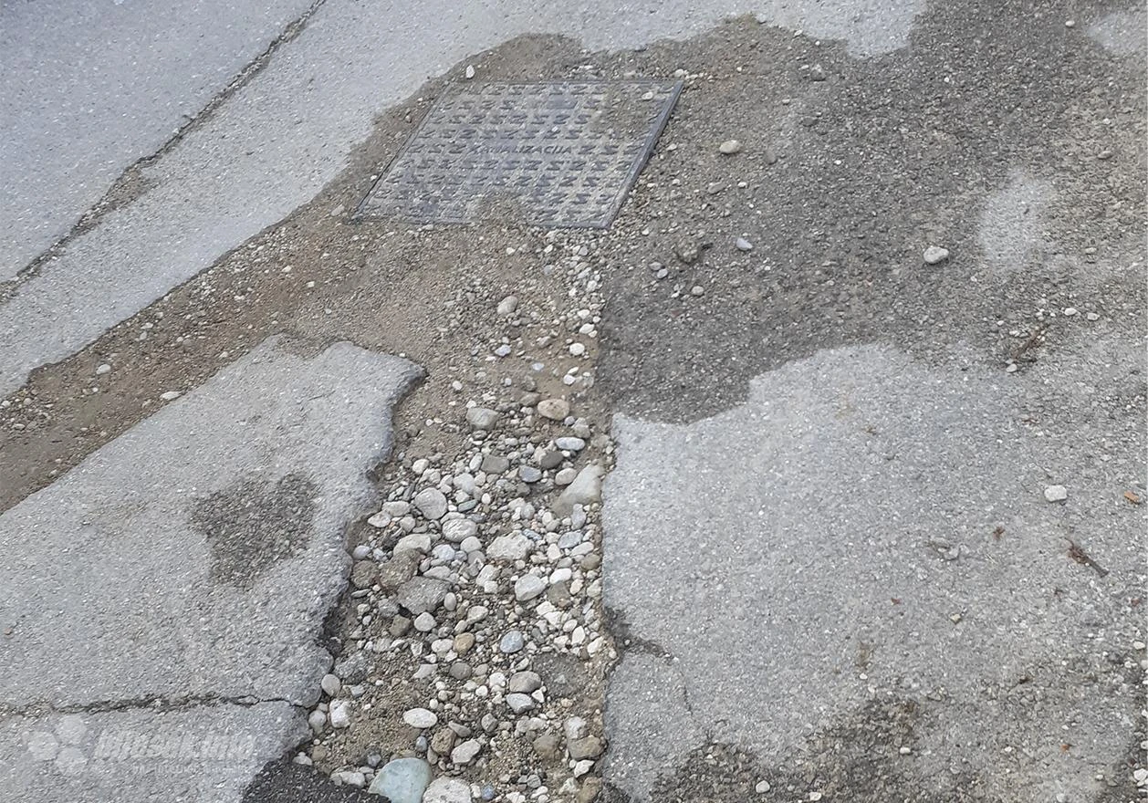 Mostar: Zamijenjen je poklopac na šahtu, ali što je s drugim radovima u Cimu?