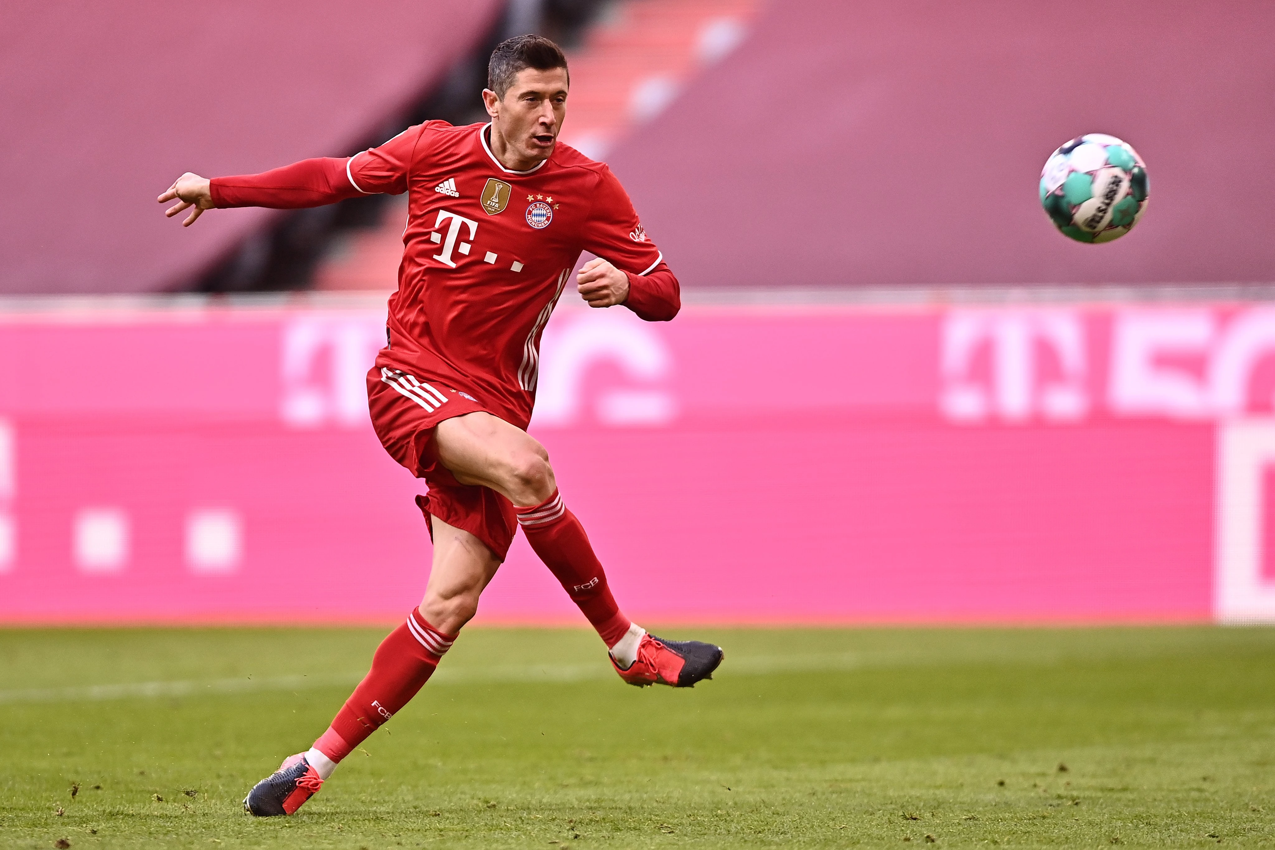 Bayern ne pušta Lewandowskog