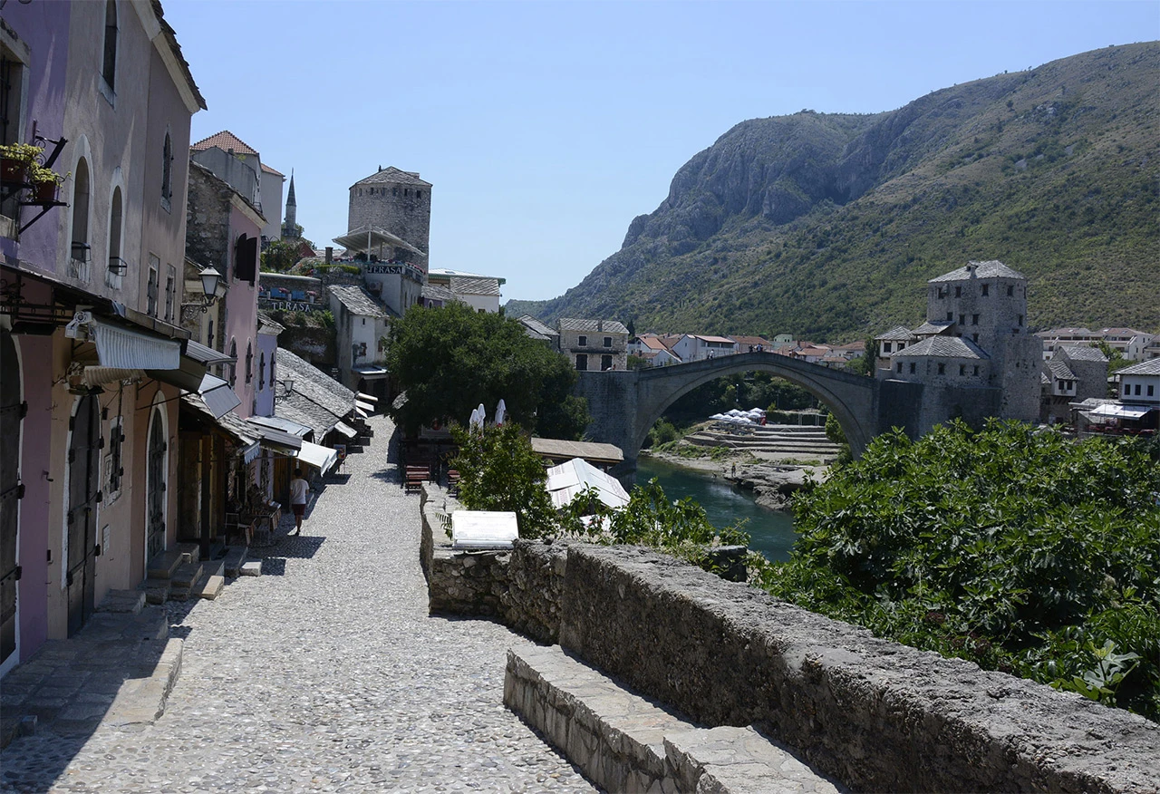 Mostar najtopliji s 34 stupnja, u srijedu mogući prolazni pljuskovi