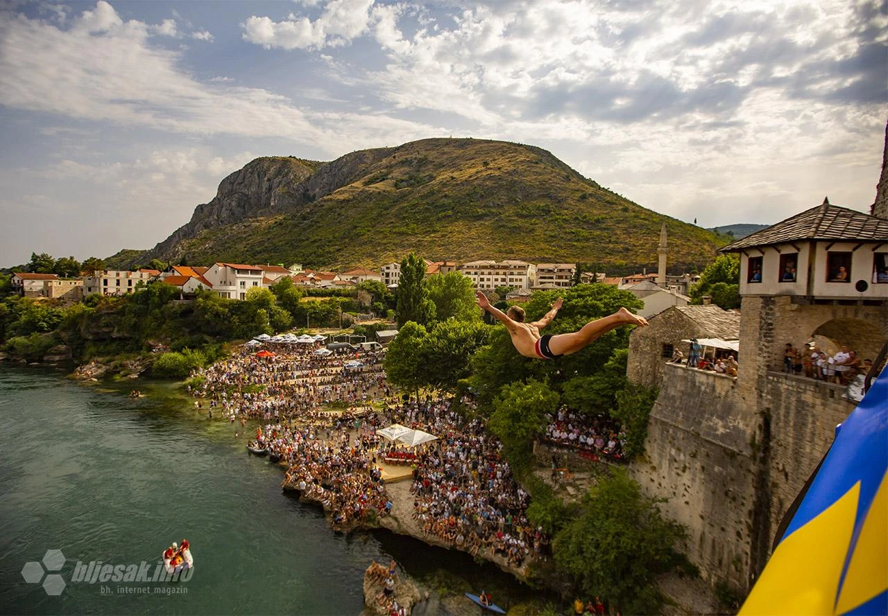 Sve je poskupjelo, samo skok sa Starog mosta nije