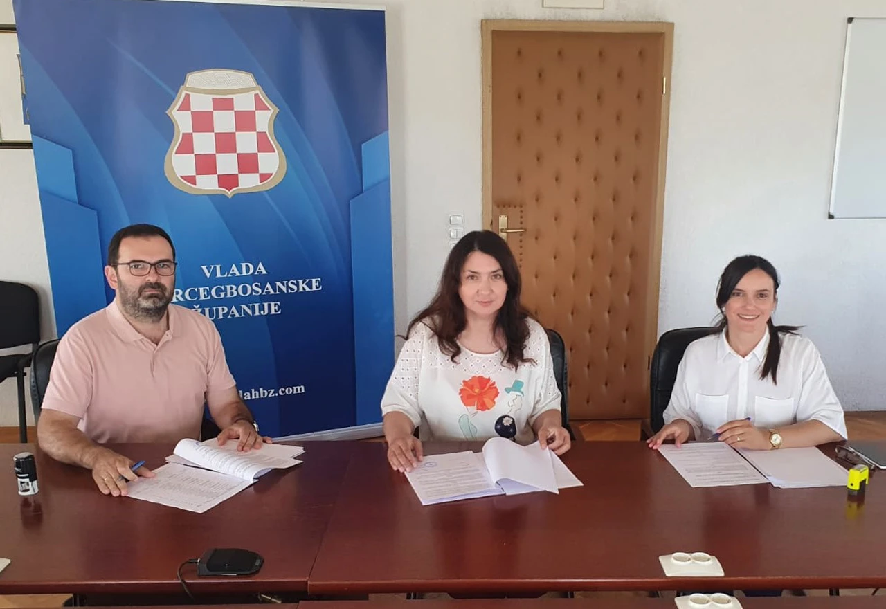 HBŽ: Osnovnoškolce će na klupama dočekati besplatni udžbenici