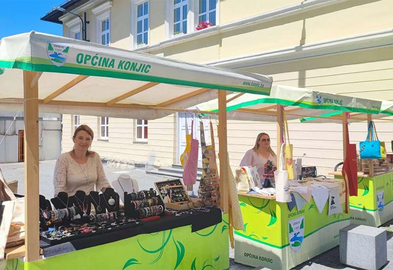 U Konjicu otvoren bazar kreativnosti 'Gradu s ljubavlju'