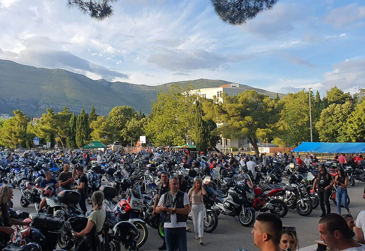 Nekoliko tisuća motociklista u Trebinju
