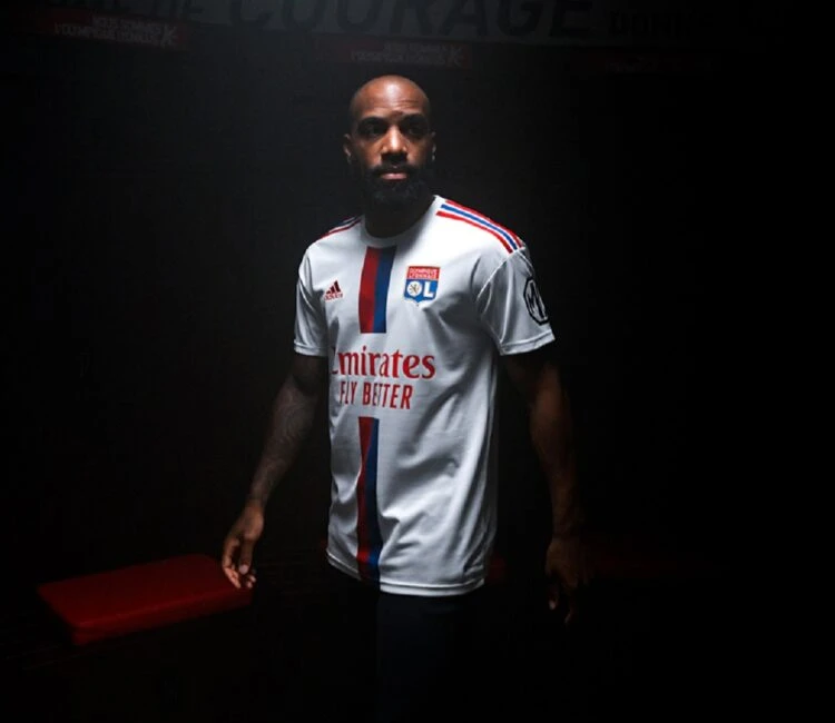 Olympique Lyon potvrdio povratak Lacazettea