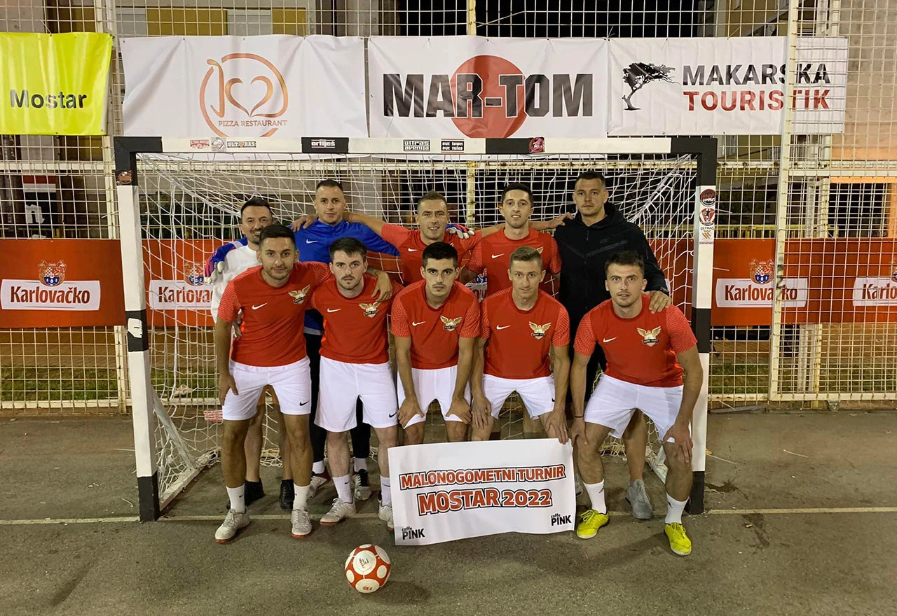 Uzbudljiva večer na malonogometnom turniru Mostar 2022. 