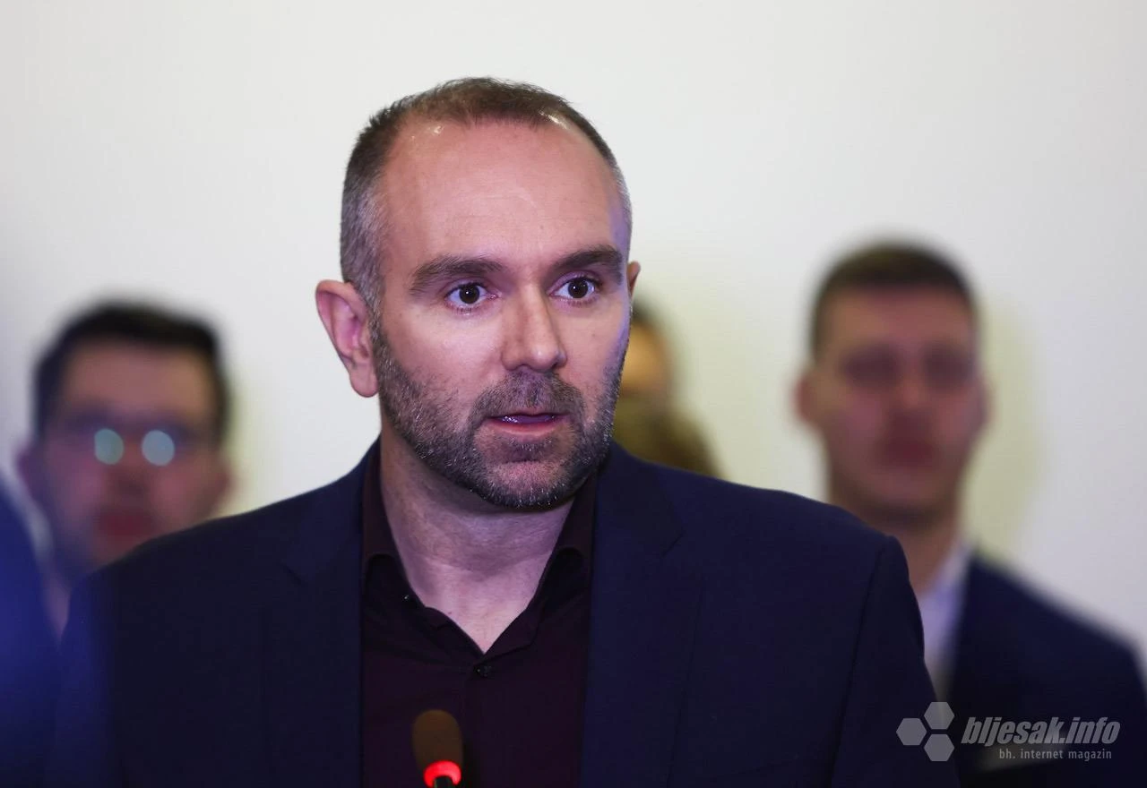 Brešić o krivotvorenim računima: Nisam izlazio u javnost s ovim iako smo bili svjesni da smo otkrili veliku aferu