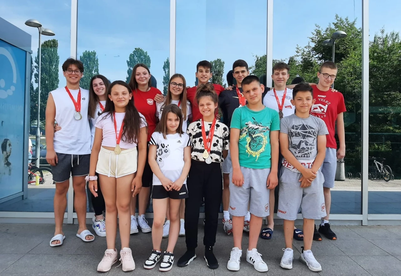 17 medalja za plivače Veleža 
