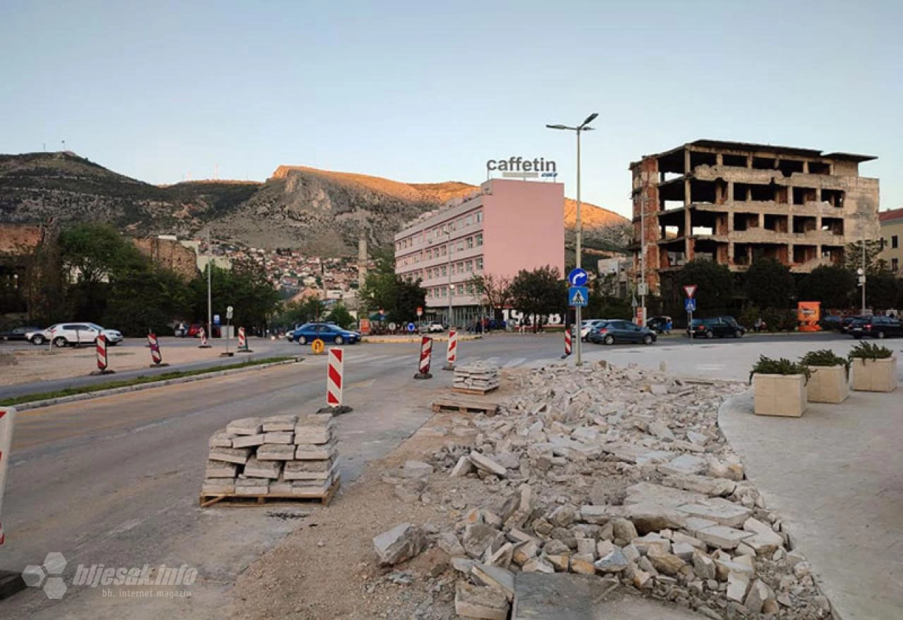 Ceste, promet i obustave
