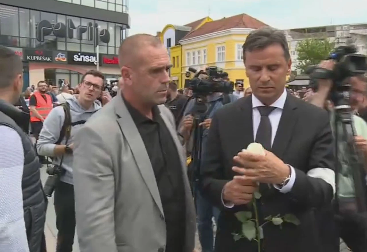 Iz Vlade FBiH tvrde: Novaliću nije zabranjeno da se obrati nego da je zamoljen