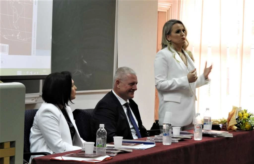 'Ako se već mora ginuti za državu onda se gine za ono najbolje u njoj'