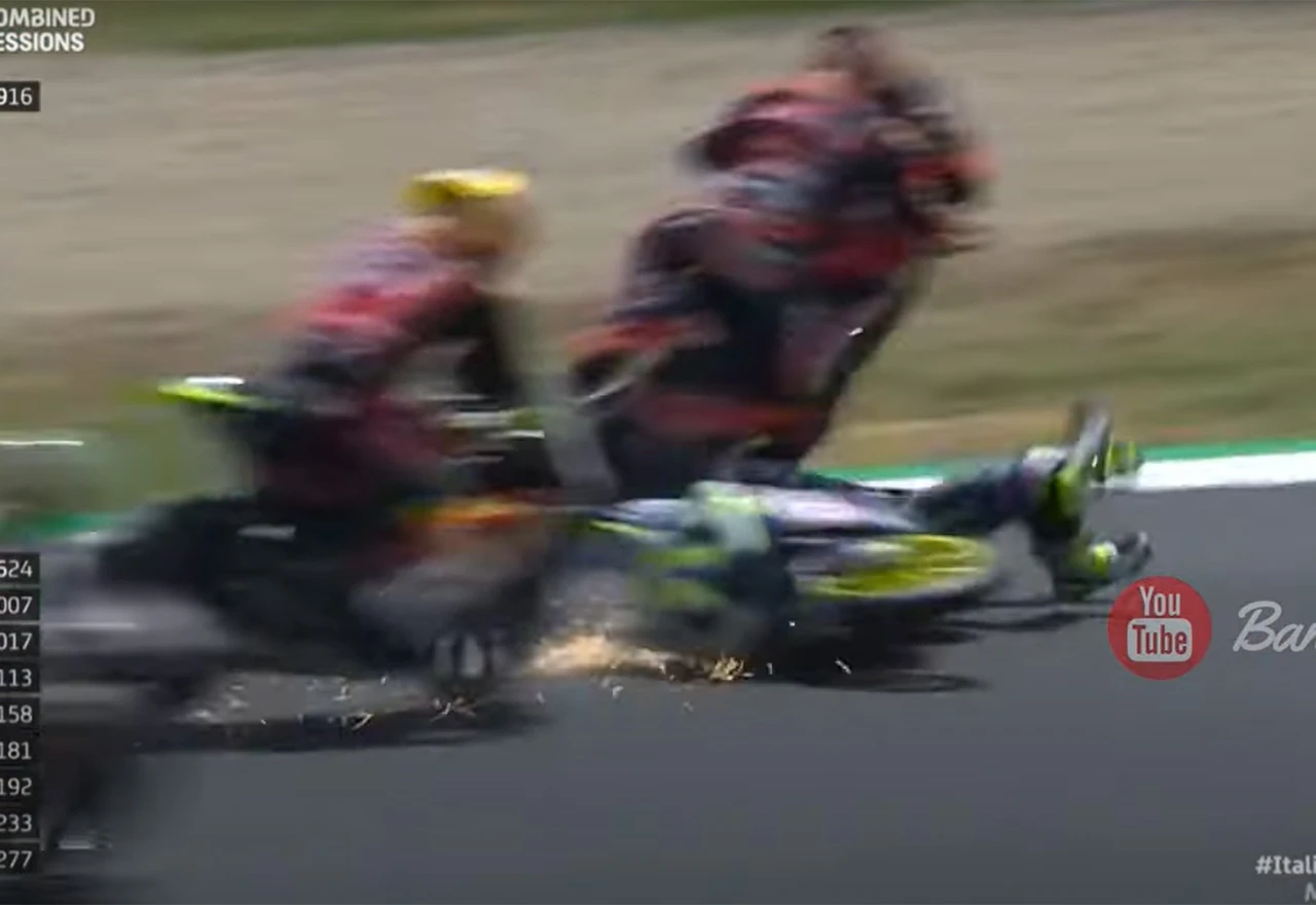 VIDEO: Strašna nesreća na utrci, motorom pregazio protivnika