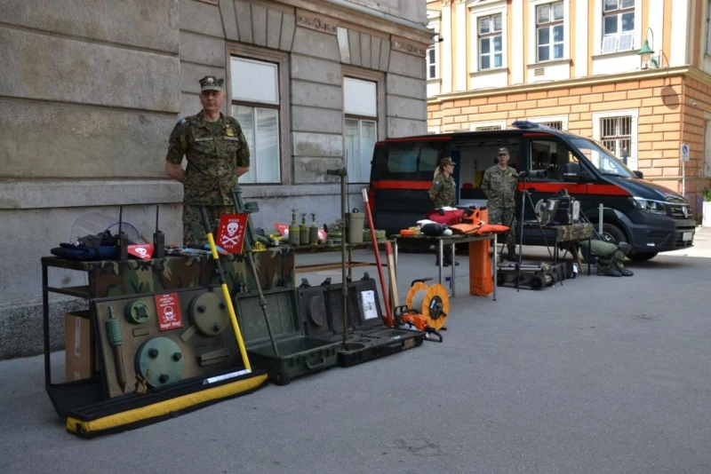OS BiH sve više sudjeluju u deminiranju