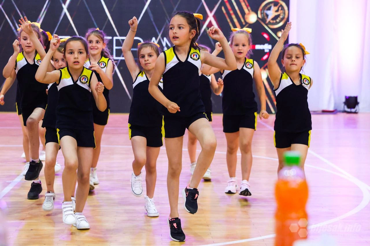 Plesni festival u Mostaru okupio više od 1.700 plesača iz pet zemalja