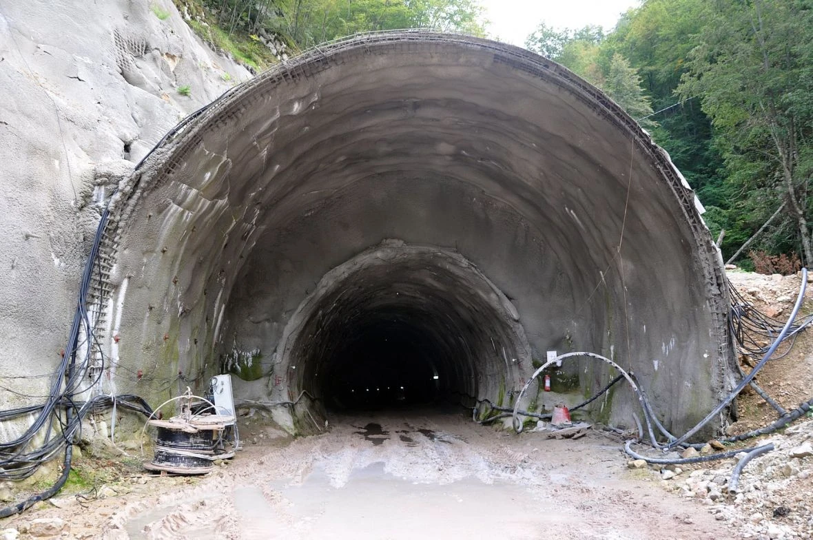 Autoceste FBiH: Tender za nastavak izgradnje tunela Hranjen