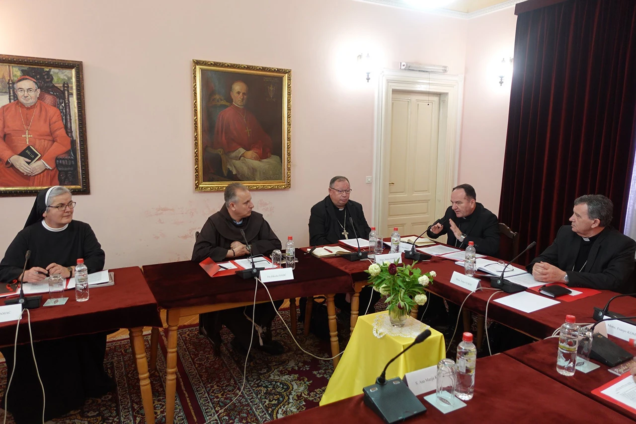 XVII. susret biskupa Biskupske konferencije BiH s članovima Konferencije viših redovničkih poglavara i poglavarica BiH