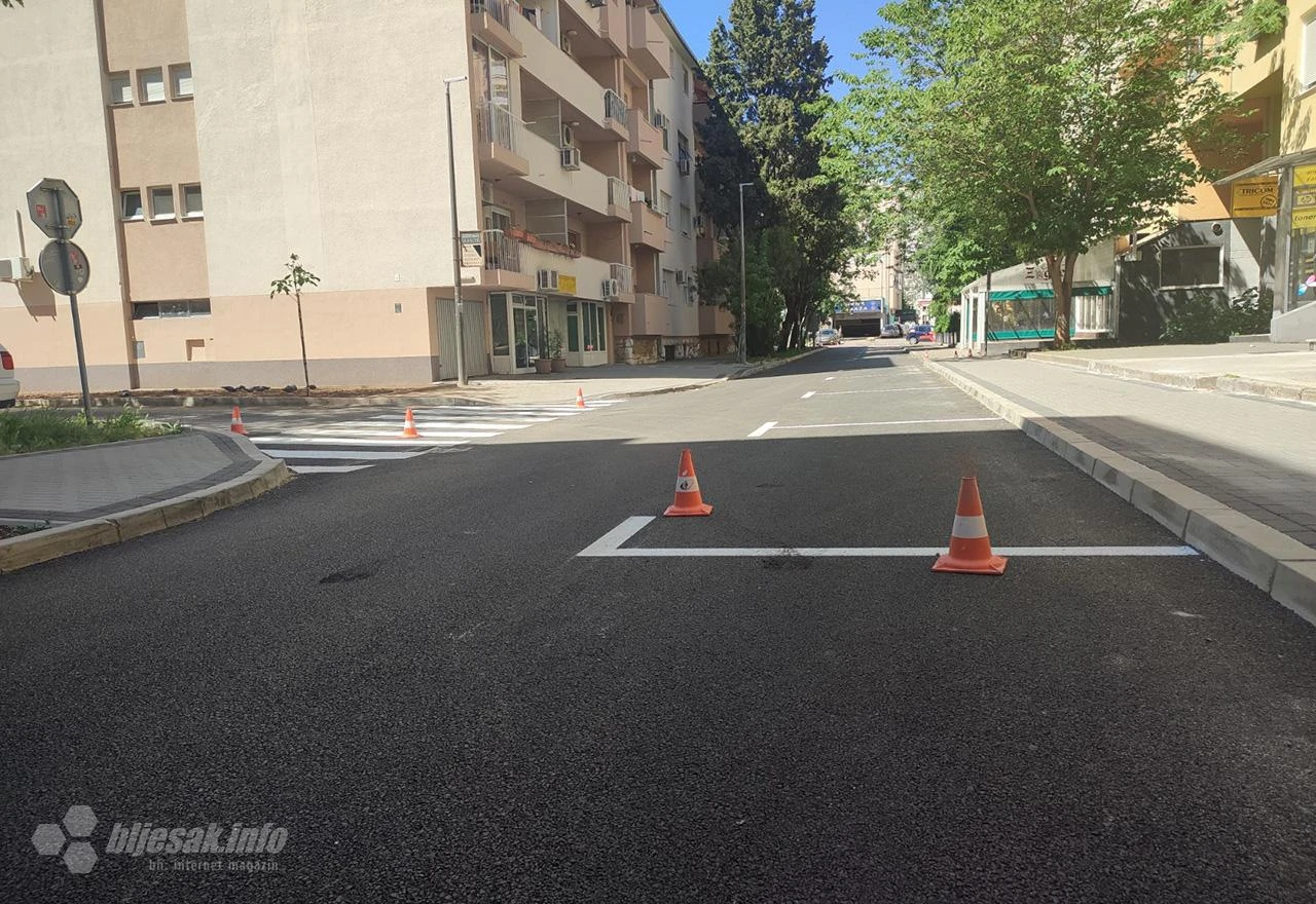 U Zagrebačkoj svi ulični parkinzi pomaknuti ulijevo