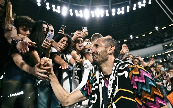 Chiellini se oprostio od navijača u remiju Juventusa i Lazija