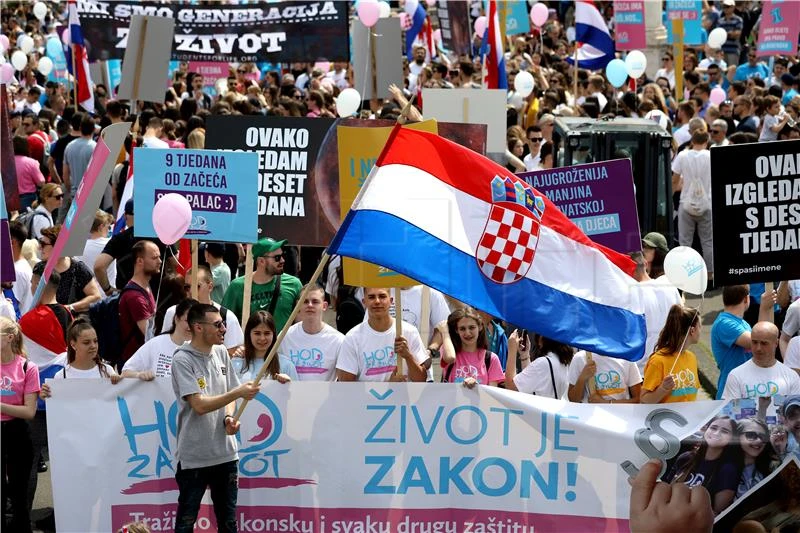 Hod za život: Vrijeme je za novi zakon o prekidu trudnoće