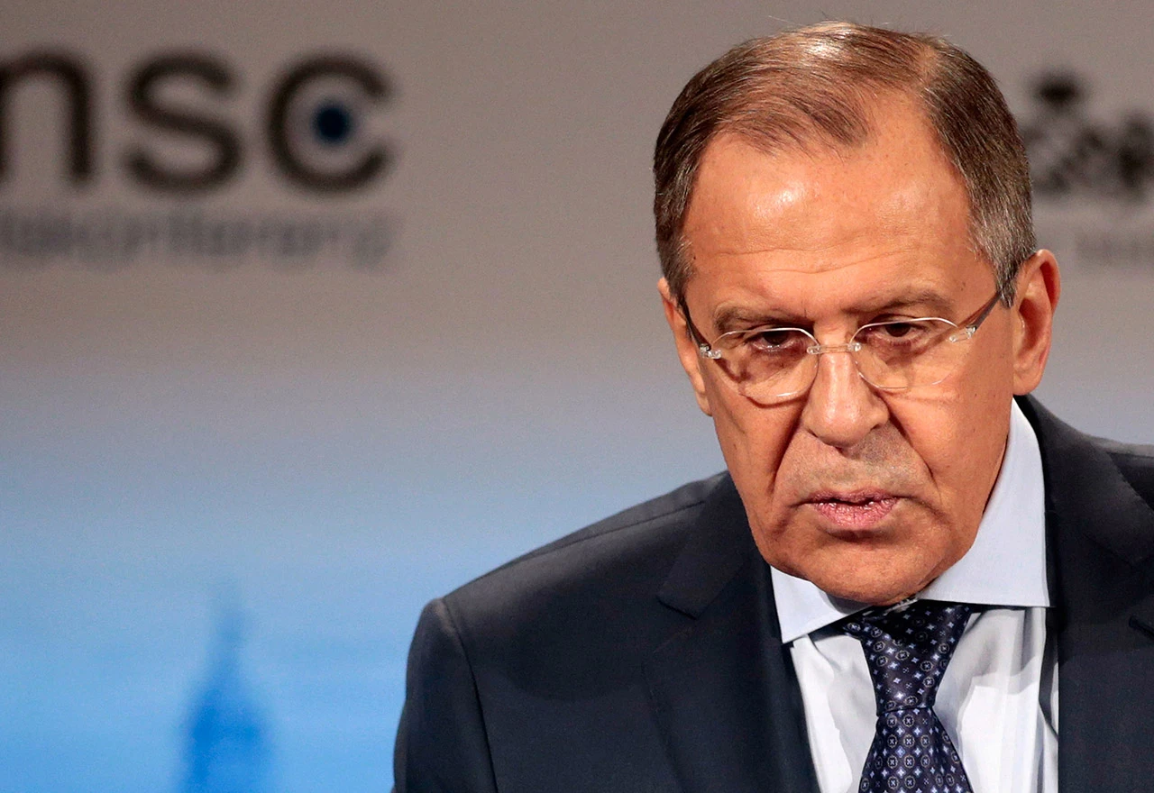 Lavrov: EU se pretvara u privjesak NATO-a
