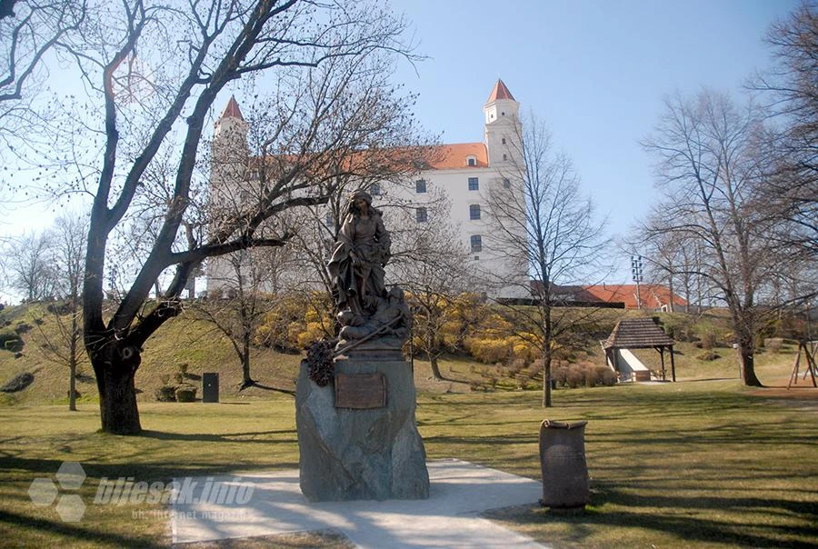 Bratislava: Od mitskog Svatopluka do dječovjeka Pičusa