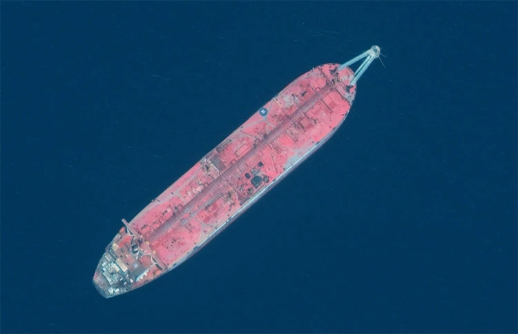Tanker pun nafte luta Jadranom