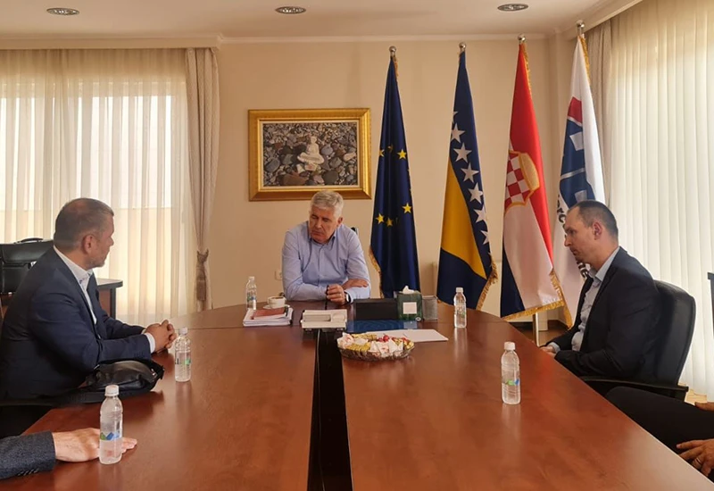 Čović: Mladim liječnicima se mora osigurati standard da bi ostali ovdje
