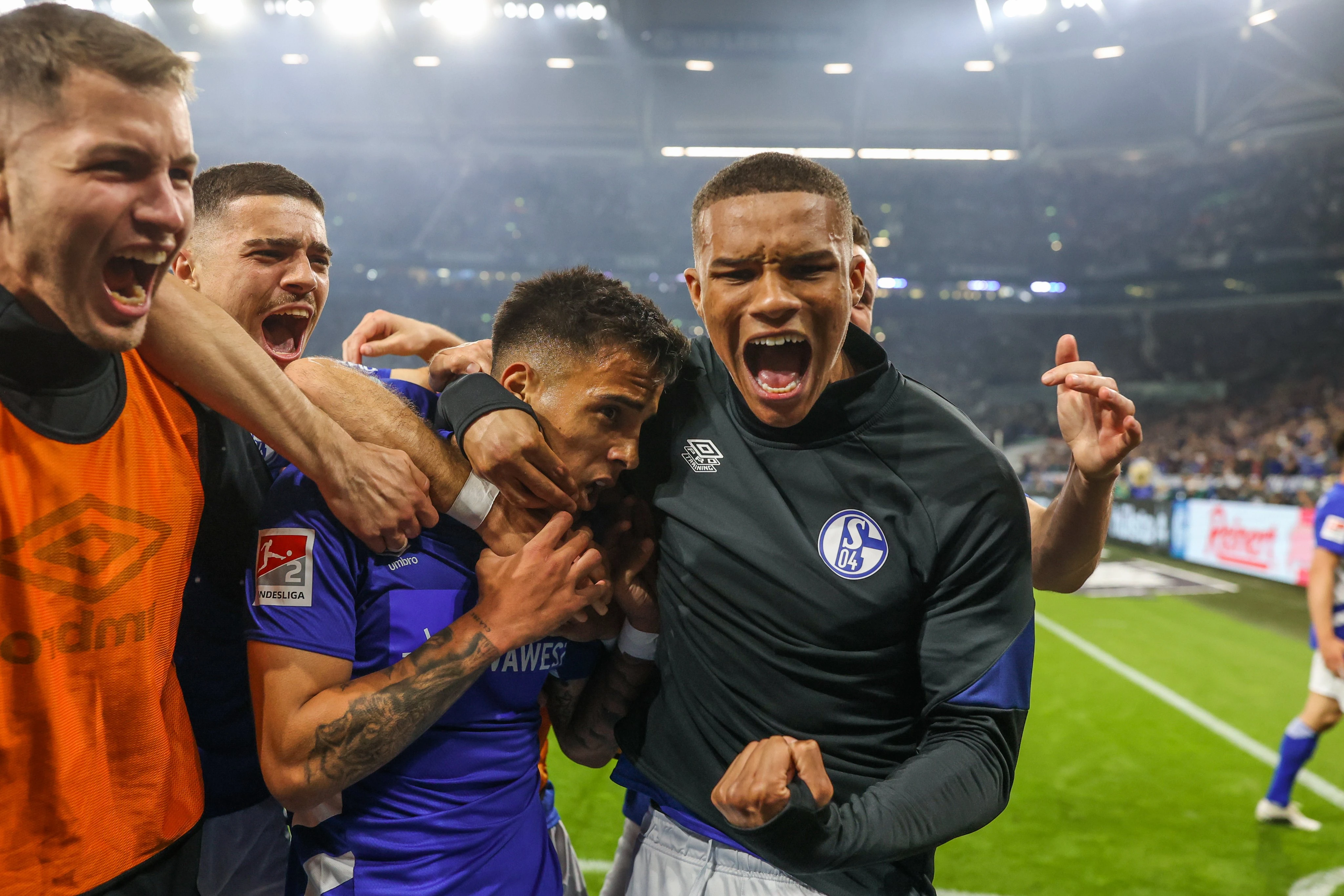 Schalke izborio povratak u prvu ligu