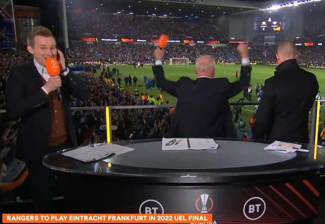 Ludnica na Ibroxu, Ally McCoist u transu
