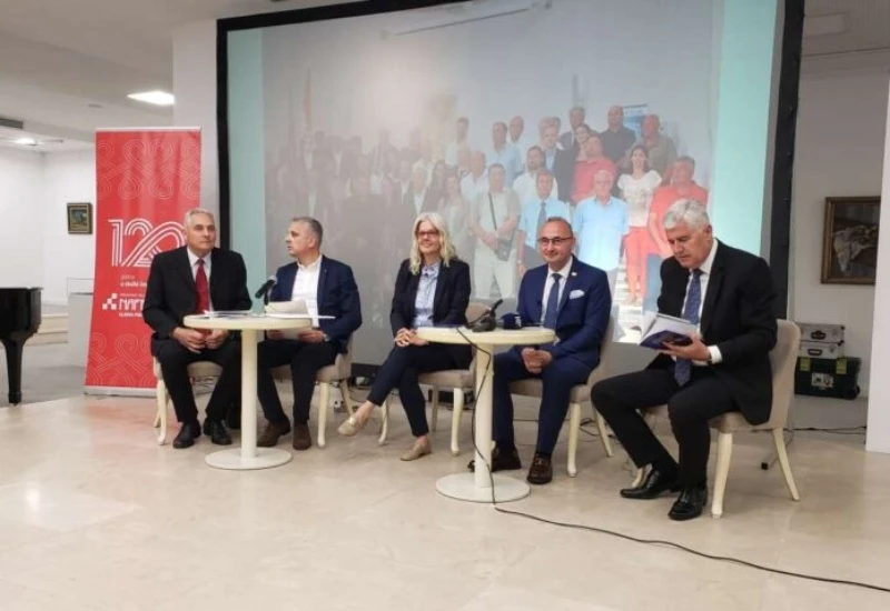 "Bokeljski zagovori" pred Mostarcima: "Kada bismo se povezali nitko nam ne bi mogao izbrisati ime"