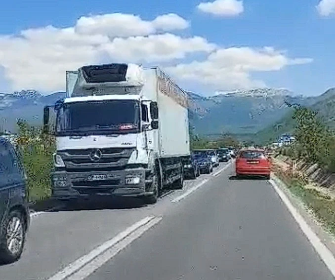 I ove subote kilometarske kolone na sjevernim ulazima u Mostar