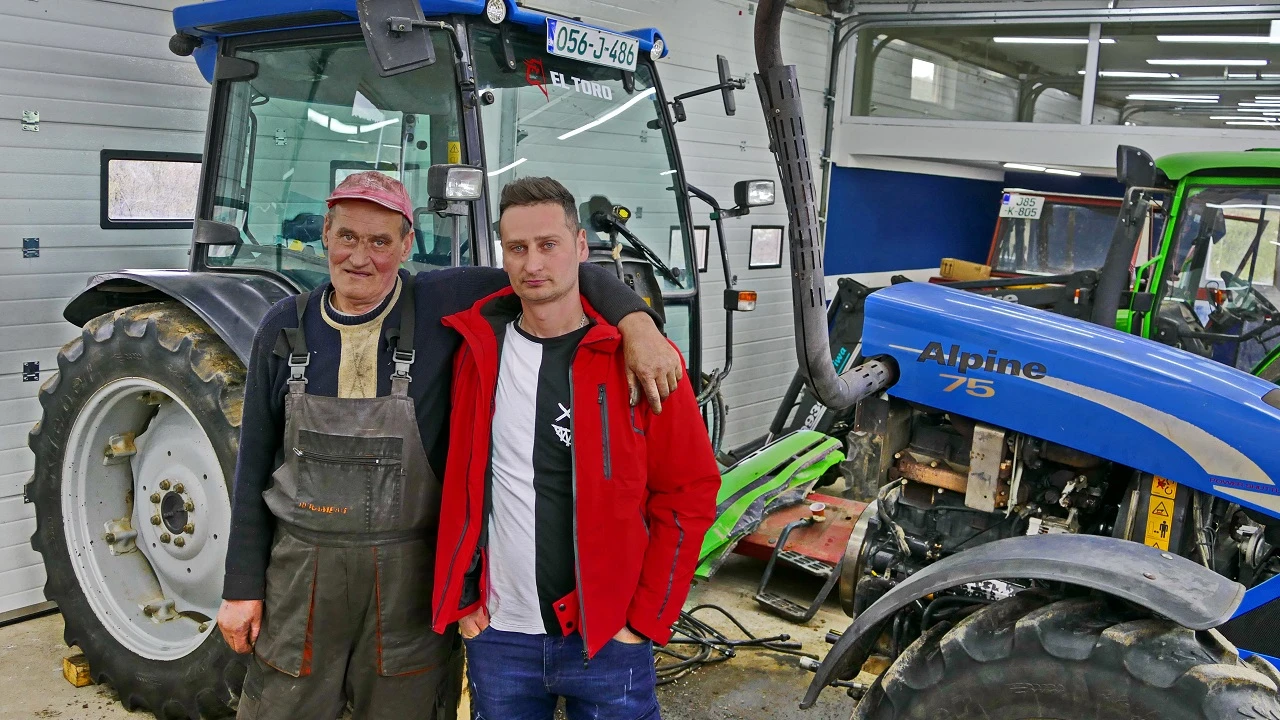 VIDEO |Radi 10 poslova i najbolji je majstor za traktore u BiH