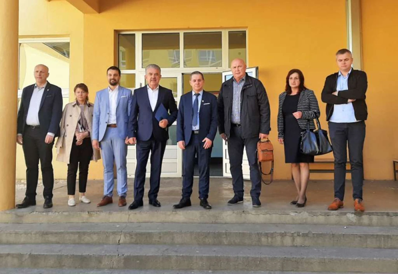 Vlada HNŽ-a spremna pomoći u saniranju šteta nastalih od potresa u Čapljini