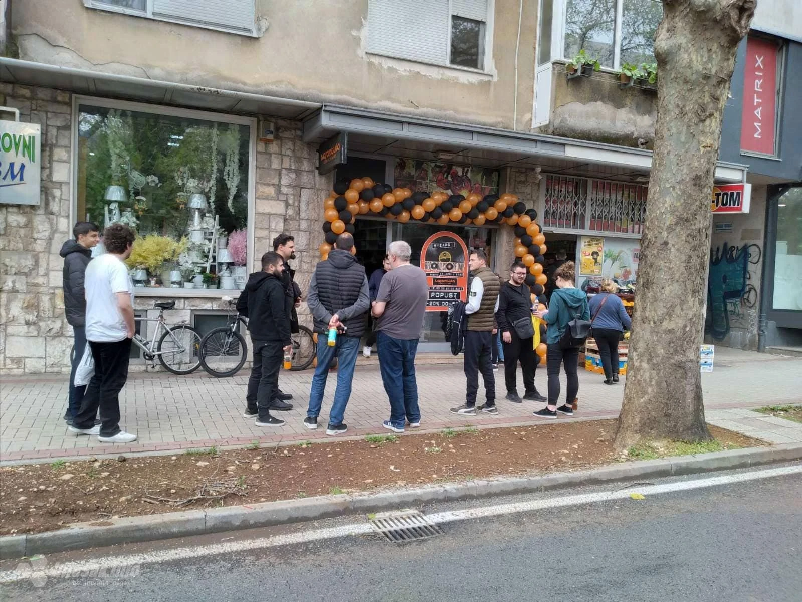 Gramofonske ploče 'zavrtile' se u Mostaru