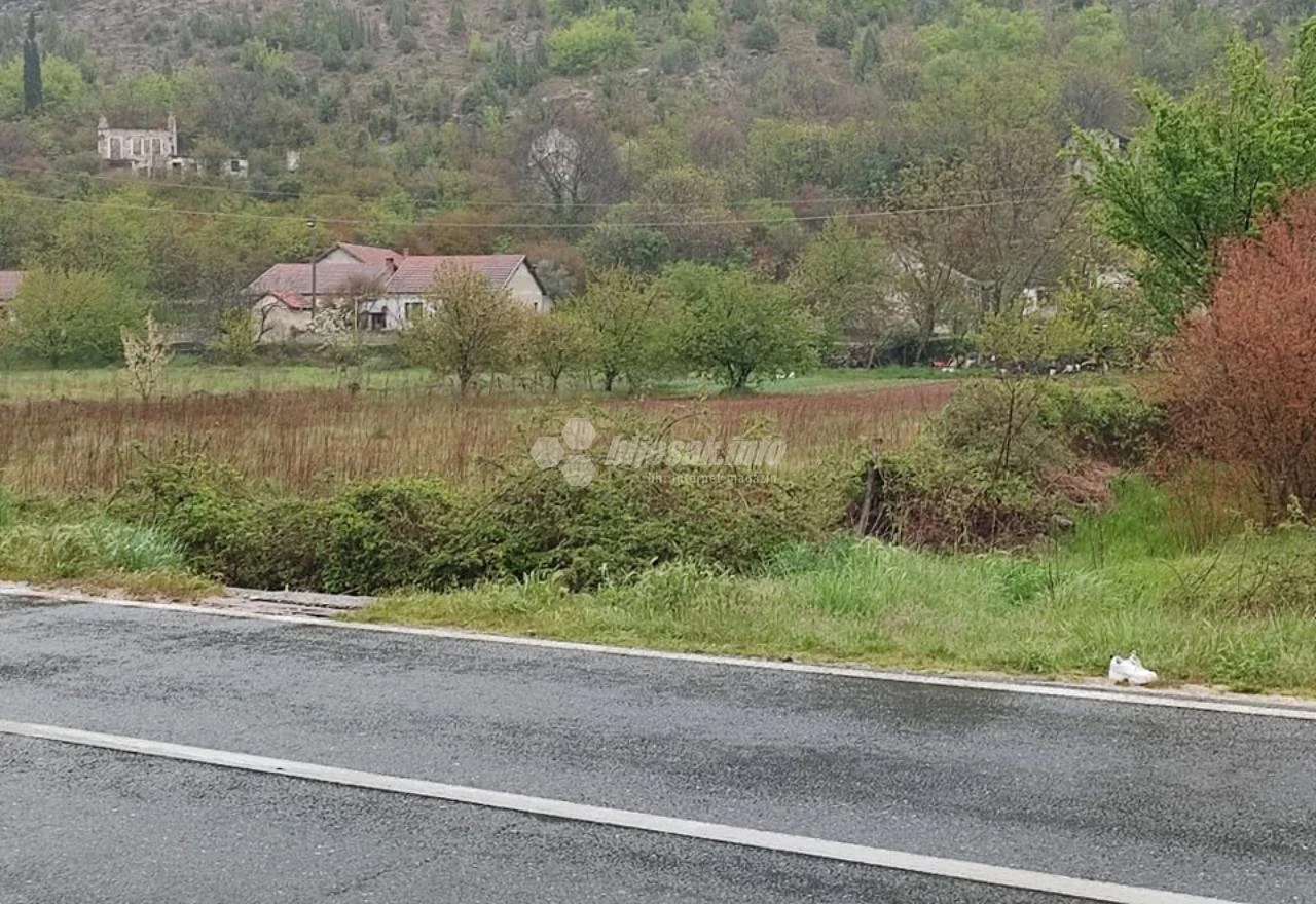 Teža prometna nesreća u Žitu: Ozlijeđena 21-godišnja pješakinja