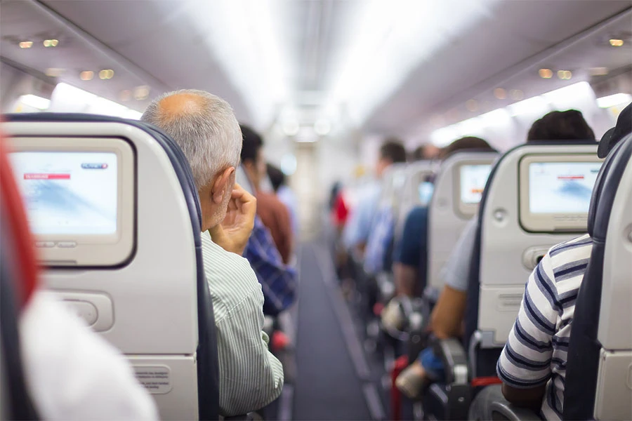 Američke aviokompanije ukidaju obvezu nošenja maski u zrakoplovima
