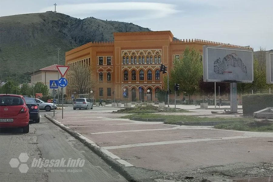 Mostar: Nastavljaju se radovi na izgradnji prometnice s četiri trake