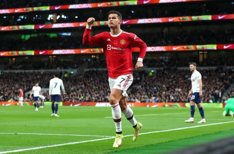 Cristiano Ronaldo spasio Manchester United