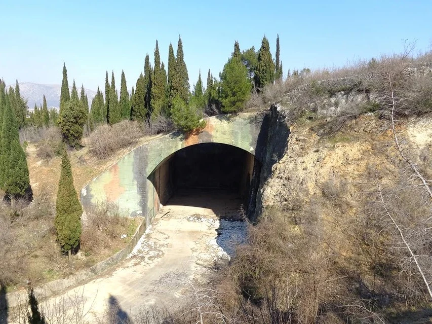Grad Mostar nezakonito pokušava prisvojiti državnu imovinu u Gnojnicama